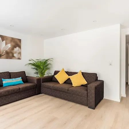 Bright Family Quarto em Acomodações Particulares